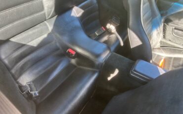 Porsche-924s-1988-25