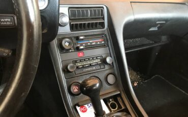 Porsche-928-1979-red-19