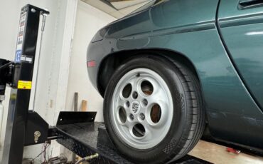 Porsche-928-1982-Moss-Green-Metallic-Tan-20