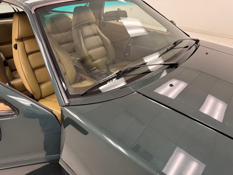 Porsche-928-1982-Moss-Green-Metallic-Tan-25