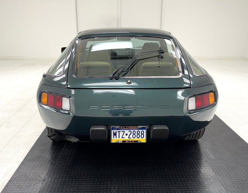 Porsche-928-1982-Moss-Green-Metallic-Tan-3