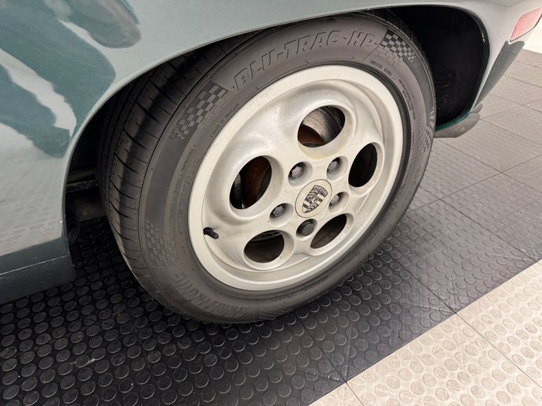 Porsche-928-1982-Moss-Green-Metallic-Tan-32