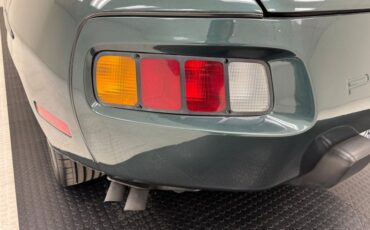 Porsche-928-1982-Moss-Green-Metallic-Tan-34