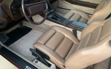 Porsche-928-1983-red-13