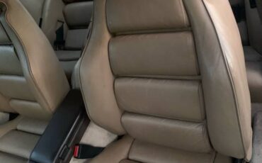 Porsche-928-1983-red-16