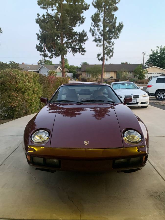 Porsche-928-1983-red-3