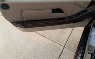 Porsche-928-1983-red-4