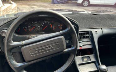 Porsche-928-1983-silver-13