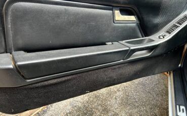 Porsche-928-1983-silver-16