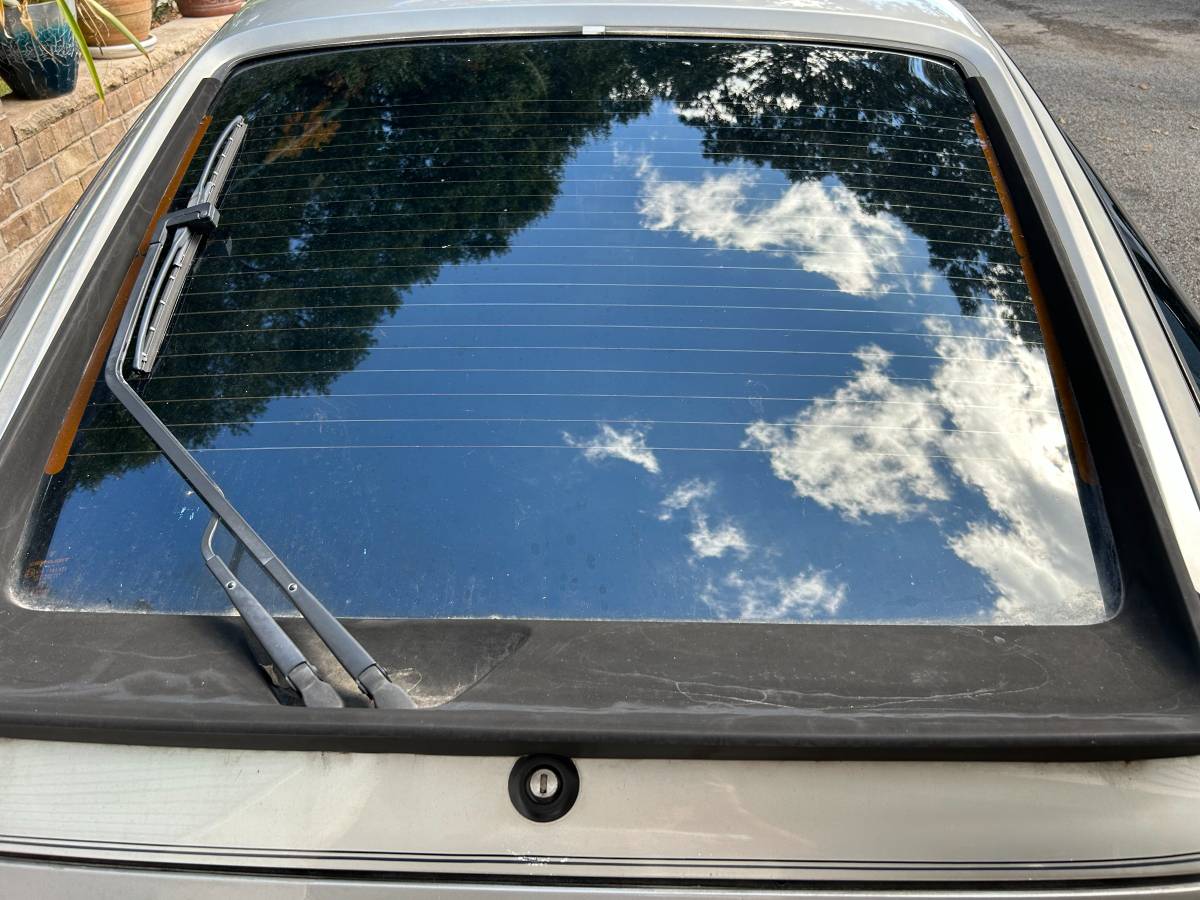 Porsche-928-1983-silver-5