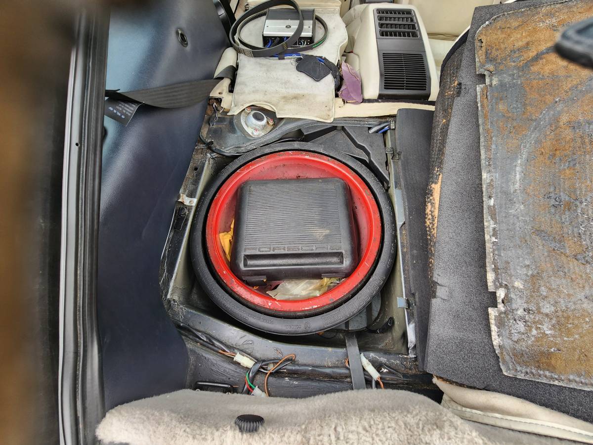 Porsche-928-s4-1988-blue-10