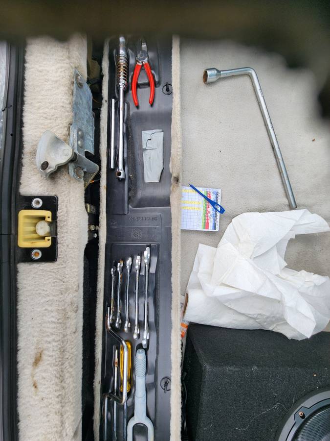 Porsche-928-s4-1988-blue-9