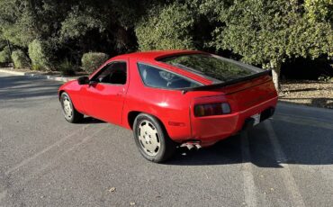 Porsche-928s-1984-2