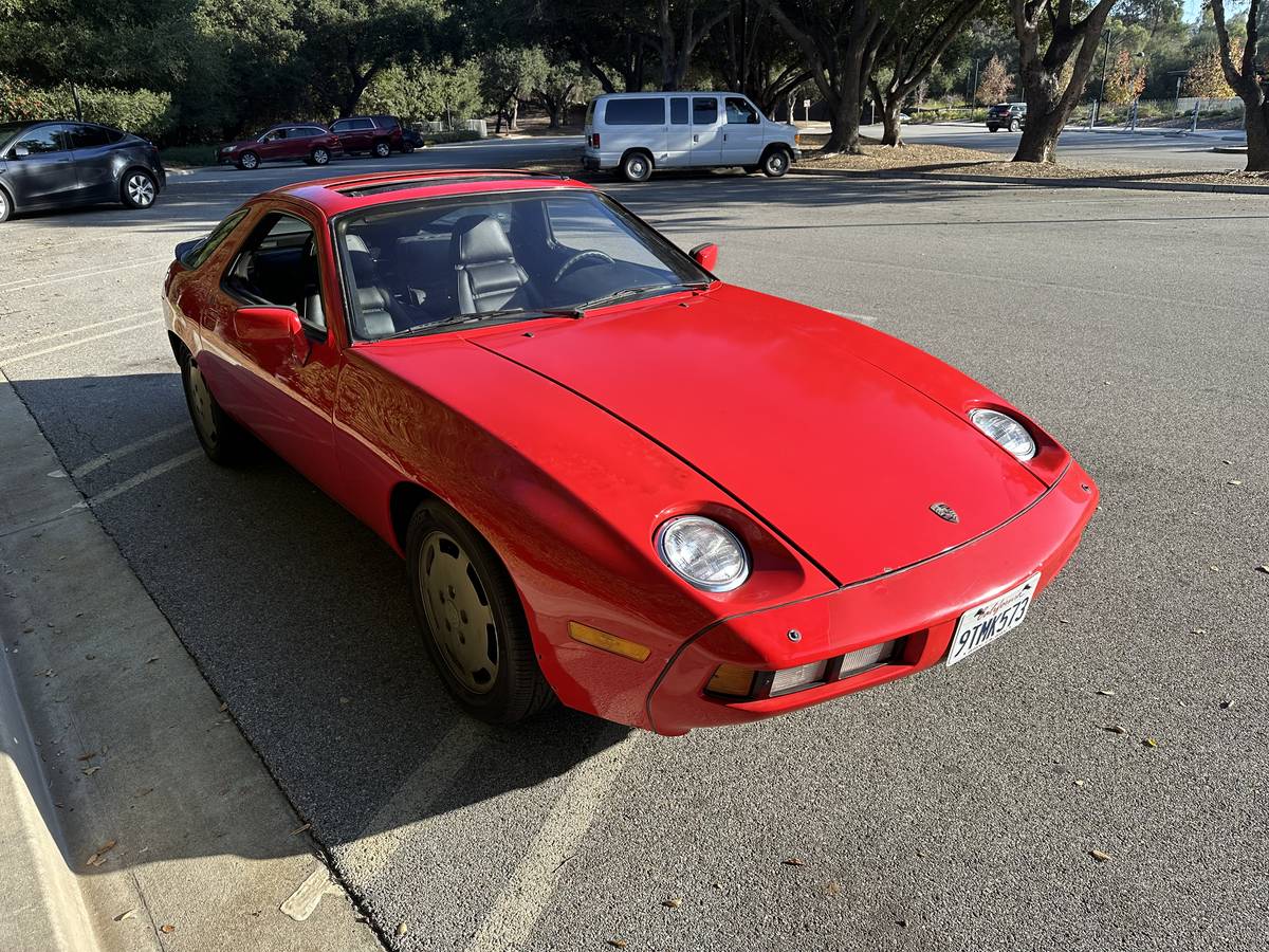 Porsche-928s-1984-9