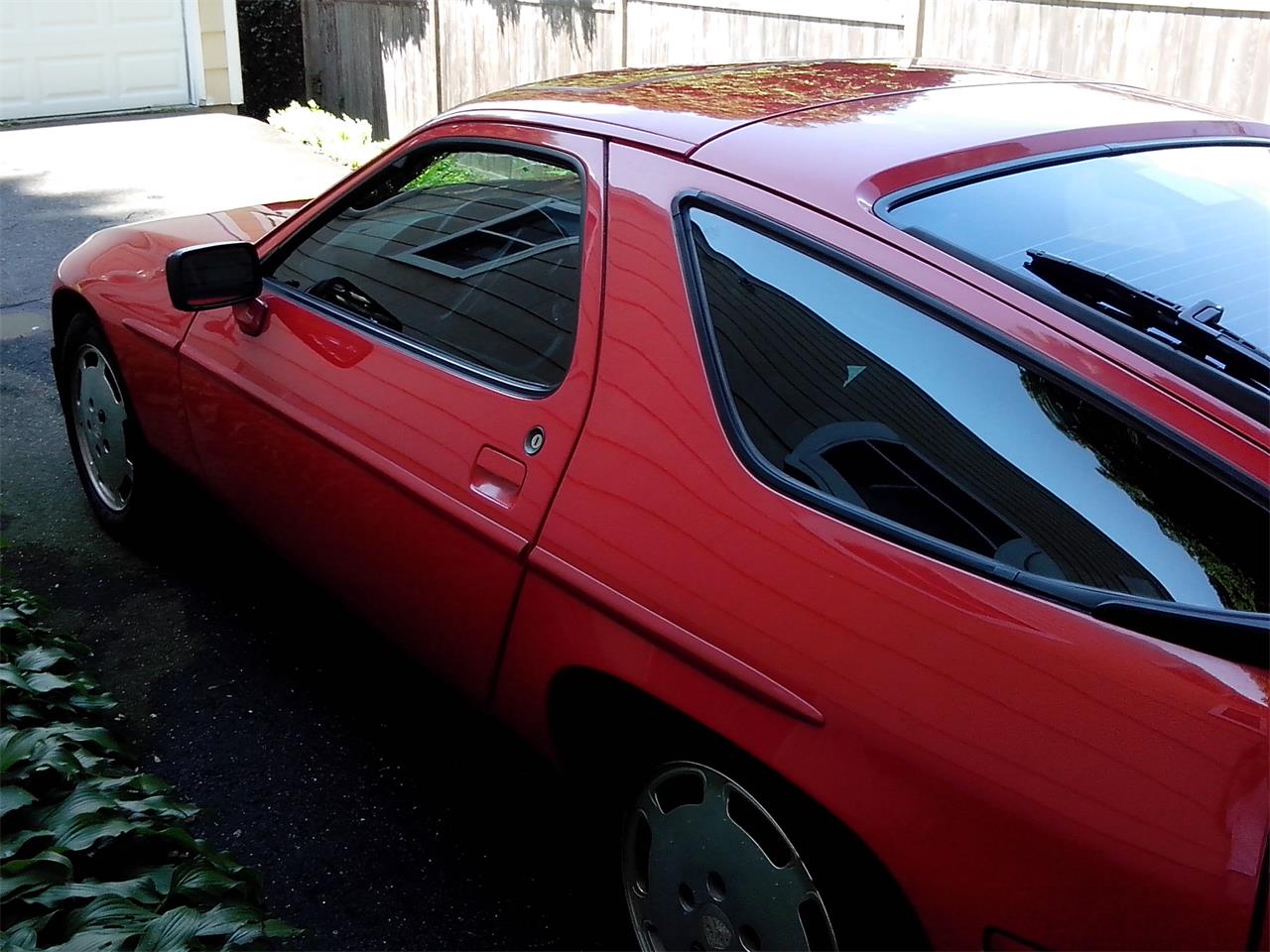Porsche-928s-1986-Red-Black-1