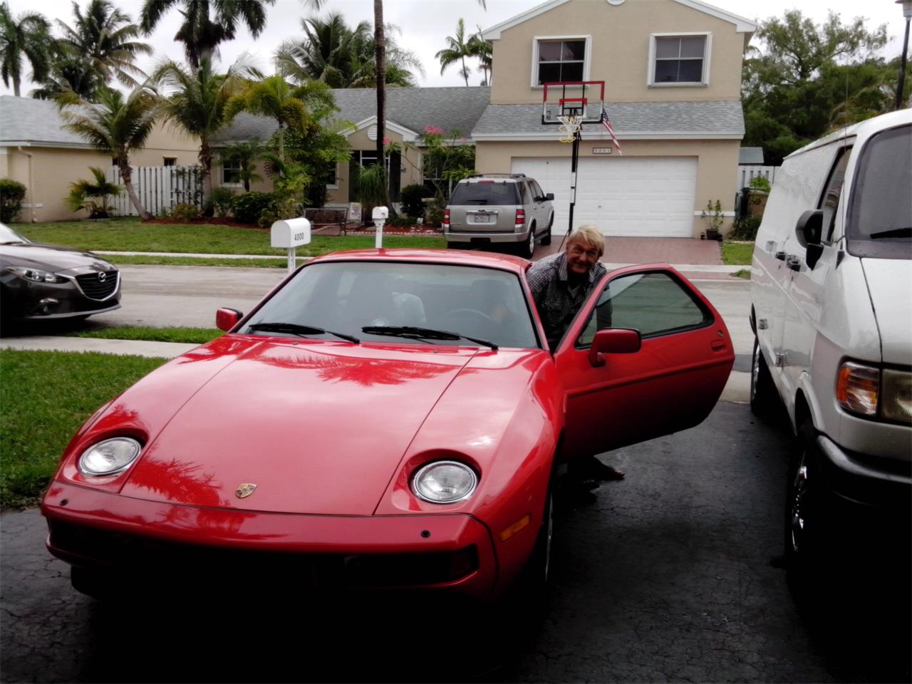 Porsche-928s-1986-Red-Black-7