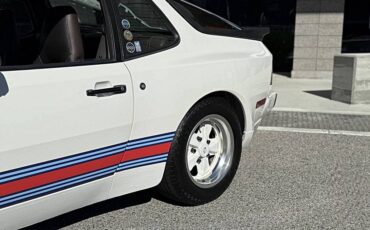 Porsche-944-1985-custom-52