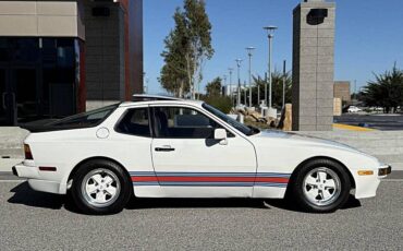 Porsche-944-1985-custom-62