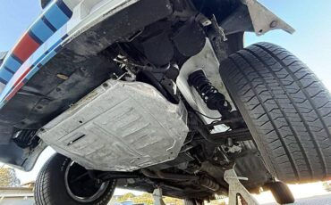 Porsche-944-1985-custom-68