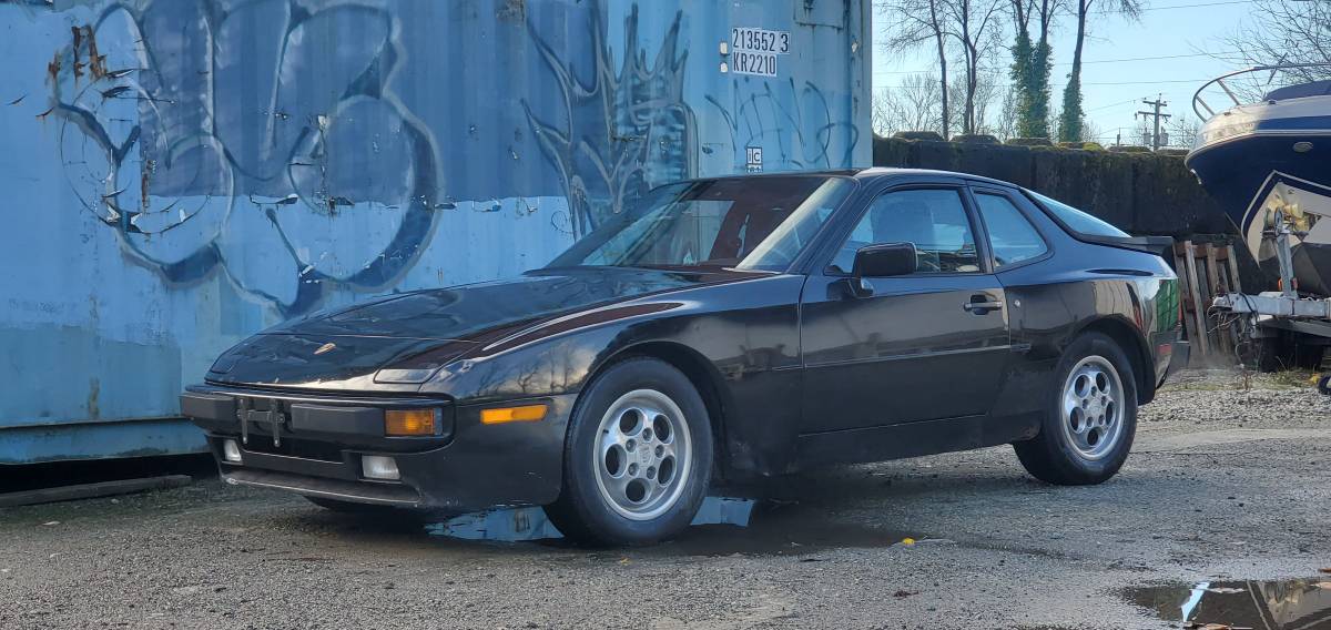 Porsche-944-1987-black-1