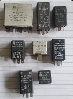 Porsche-944-1987-black-14