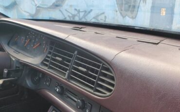 Porsche-944-1987-black-3