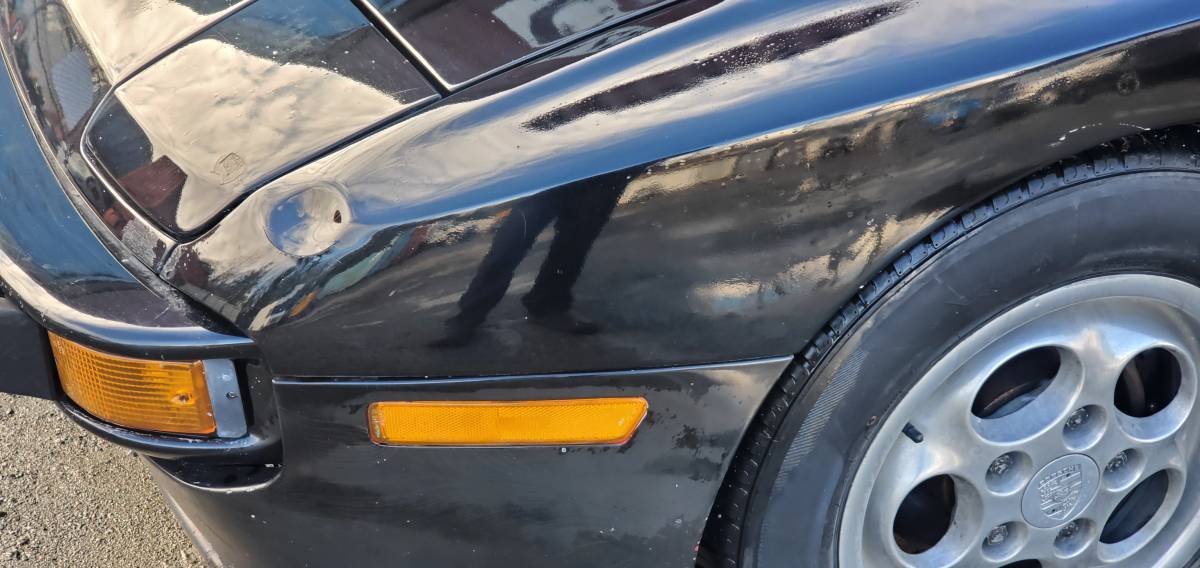 Porsche-944-1987-black-9