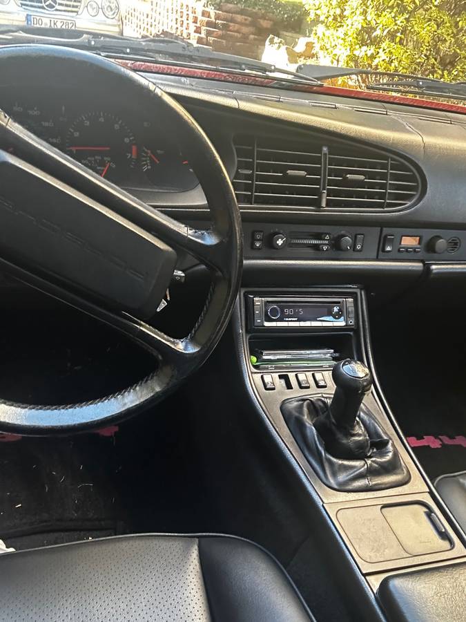 Porsche-944-1989-red-5