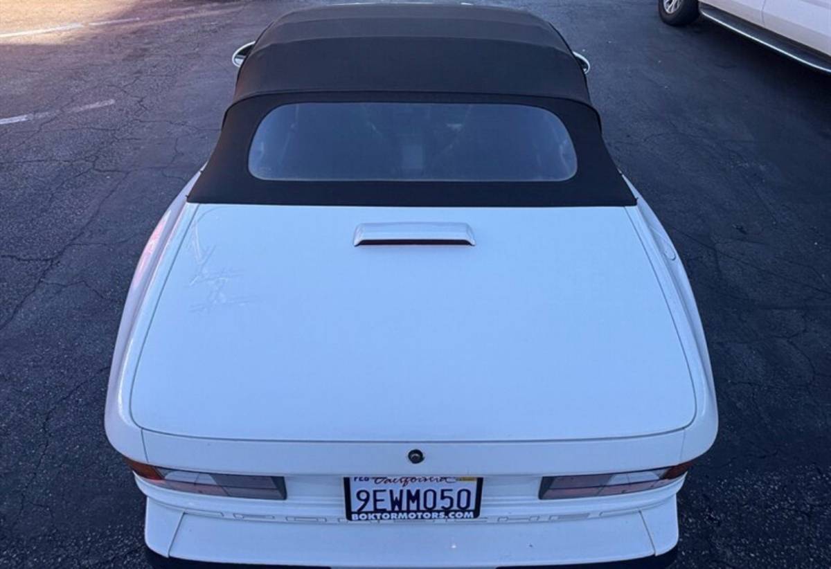 Porsche-944-1990-white-9