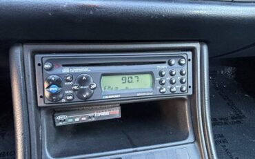 Porsche-944-s2-1990-white-8