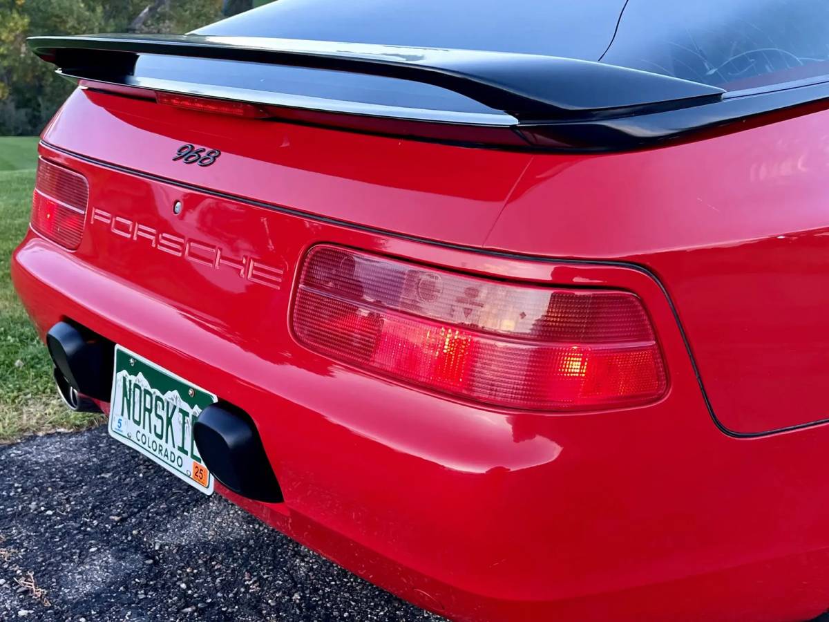 Porsche-968-1993-red-12