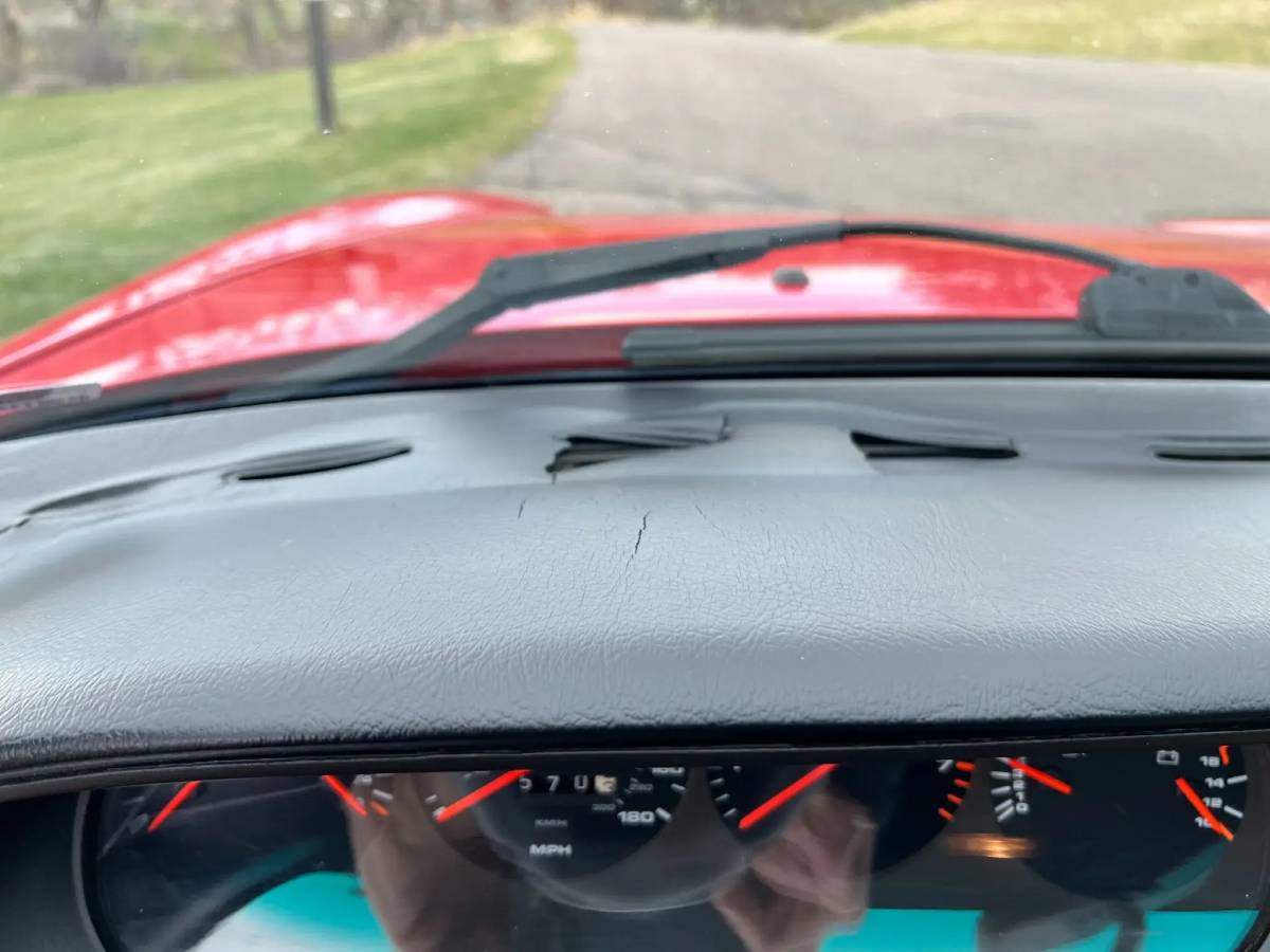 Porsche-968-1993-red-19