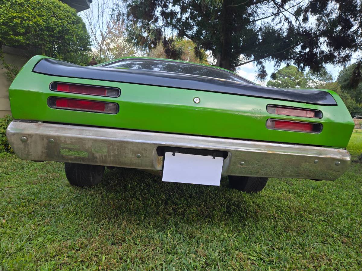 Portsmouth-duster-1970-green-6