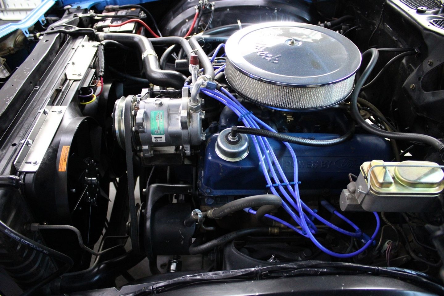 Ranchero-GT-1972-Pickup-Truck-21