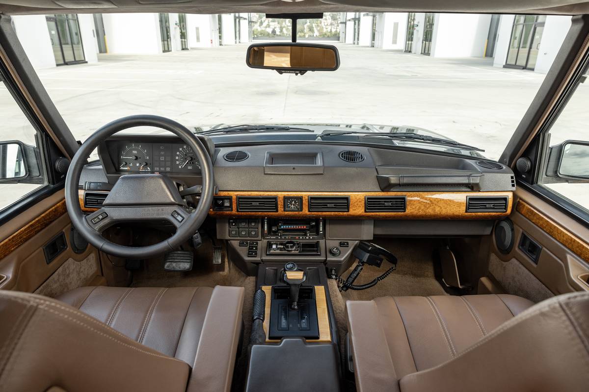 Range-rover-county-lwb-1993-green-12