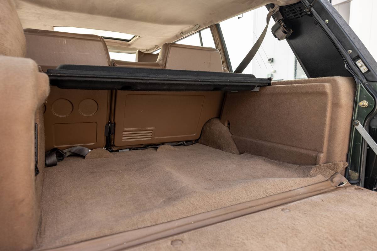 Range-rover-county-lwb-1993-green-14