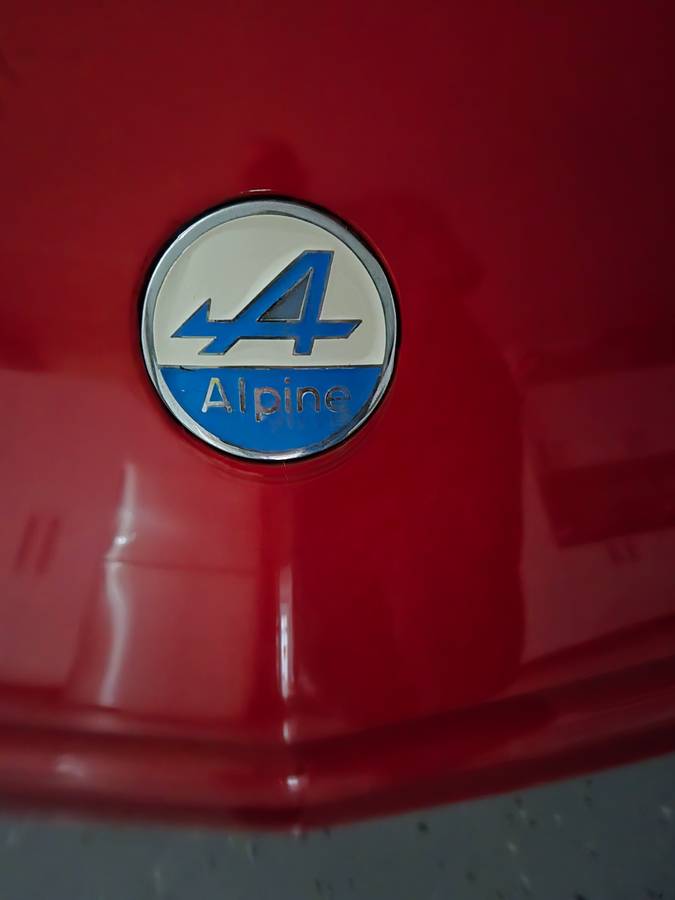 Renault-alpine-gta-1988-red-14