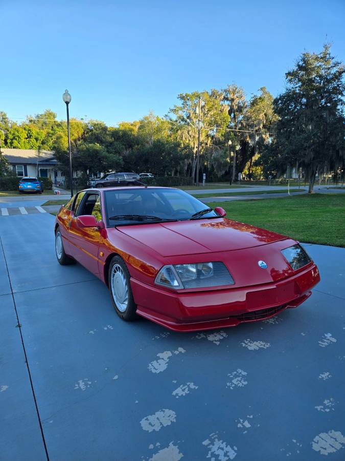 Renault-alpine-gta-1988-red-17