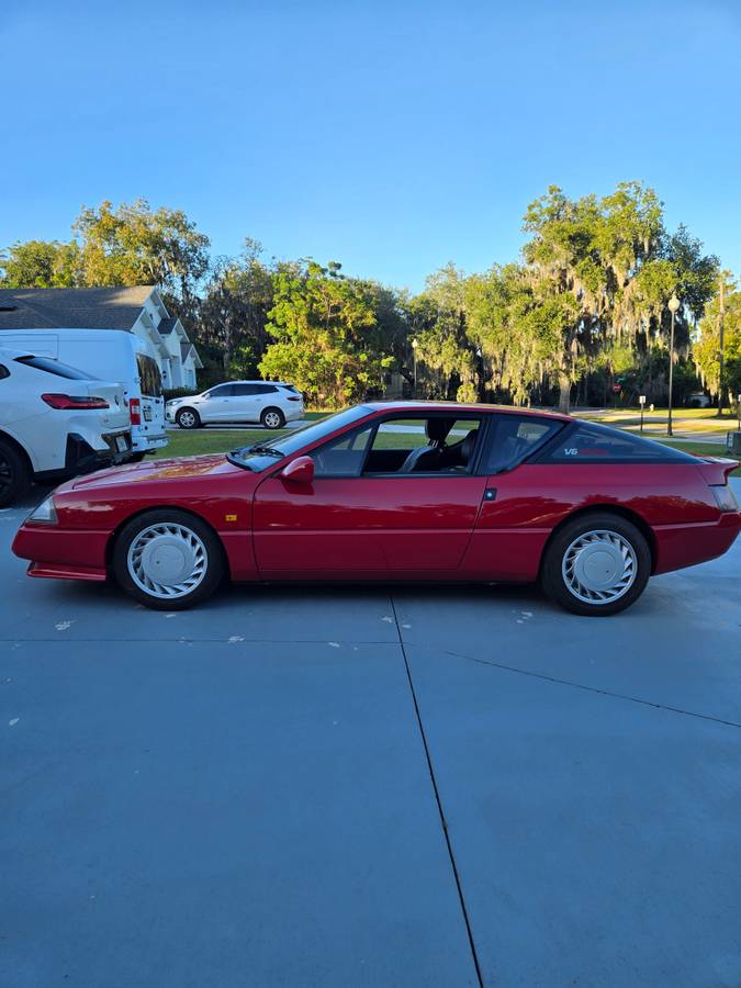 Renault-alpine-gta-1988-red-19