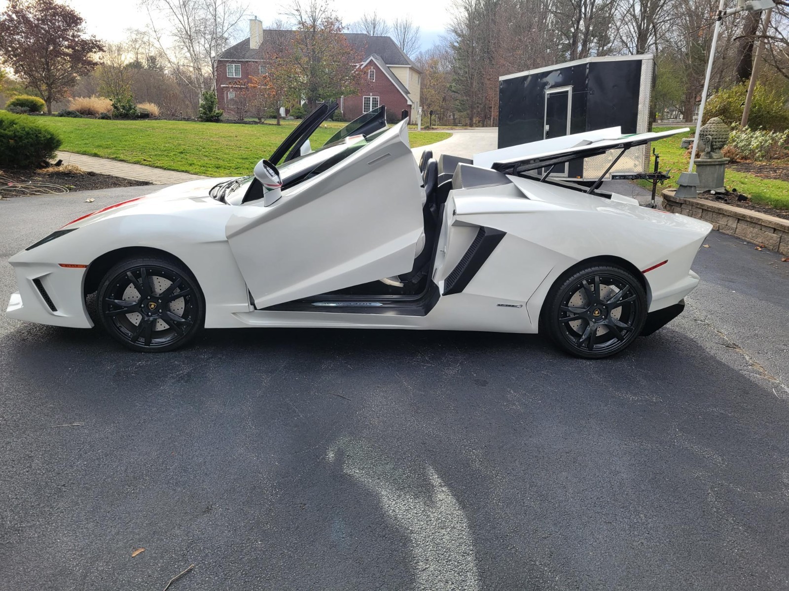 ReplicaKit-Makes-Aventador-1900-Convertible-1