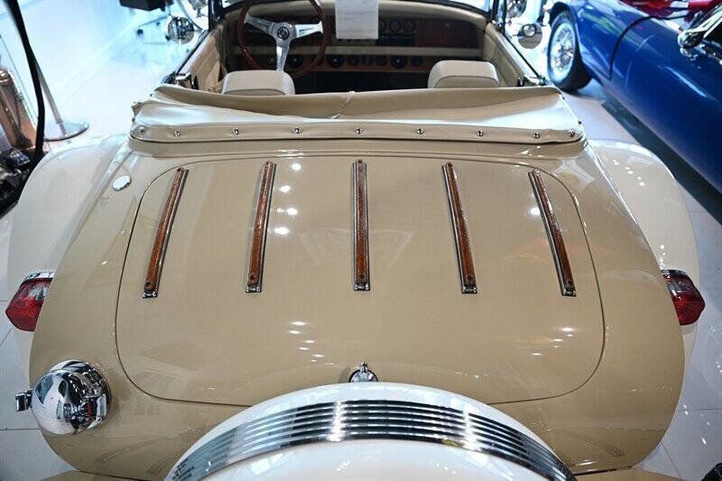 ReplicaKit-Makes-Convertible-1977-Convertible-8