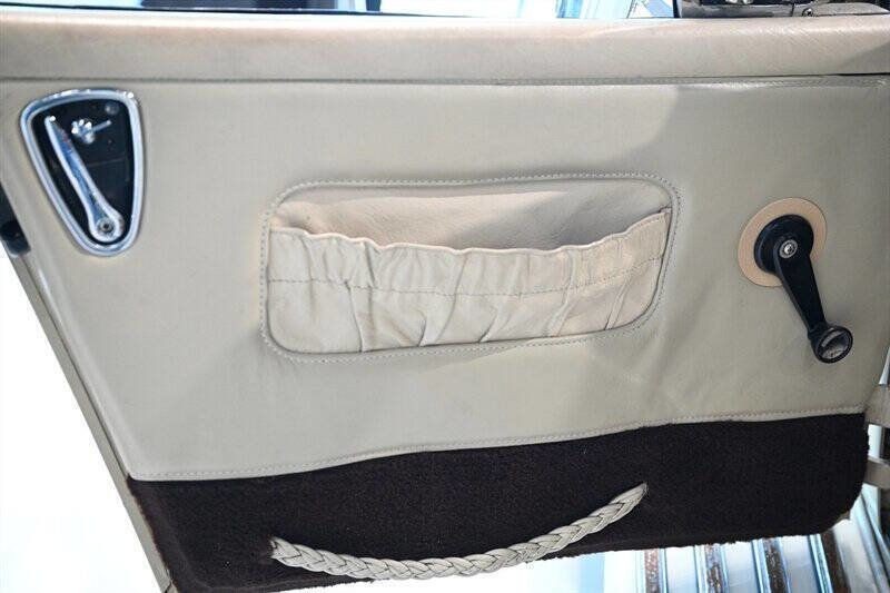 ReplicaKit-Makes-Convertible-1977-Convertible-9