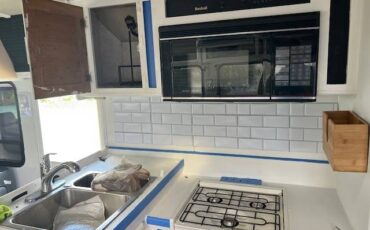 Rexhall-air-bus-1996-blue-1