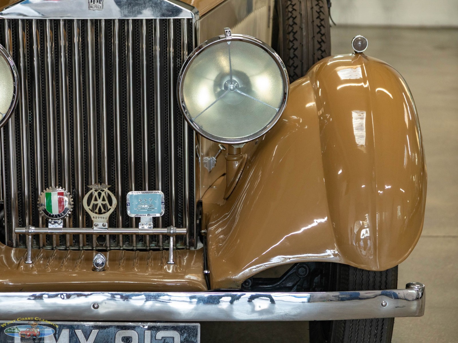 Rolls-Royce-2025-Coupe-by-Freestone-Webb-1935-2-Door-Coupe-16