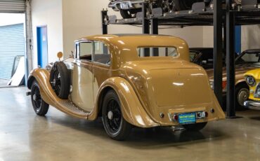Rolls-Royce-2025-Coupe-by-Freestone-Webb-1935-2-Door-Coupe-17