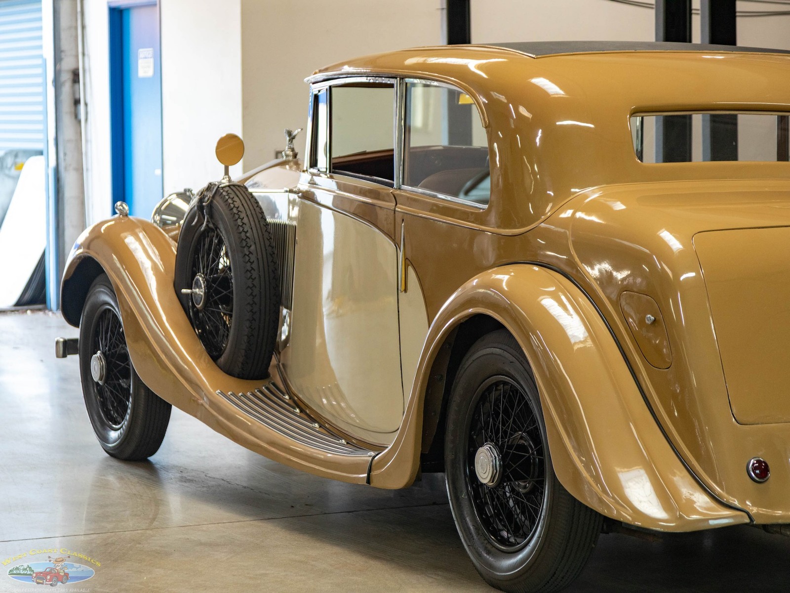 Rolls-Royce-2025-Coupe-by-Freestone-Webb-1935-2-Door-Coupe-18