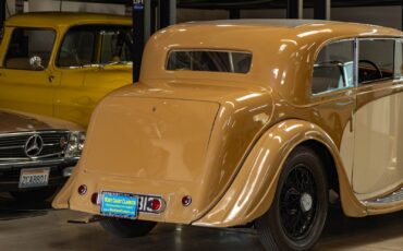 Rolls-Royce-2025-Coupe-by-Freestone-Webb-1935-2-Door-Coupe-21