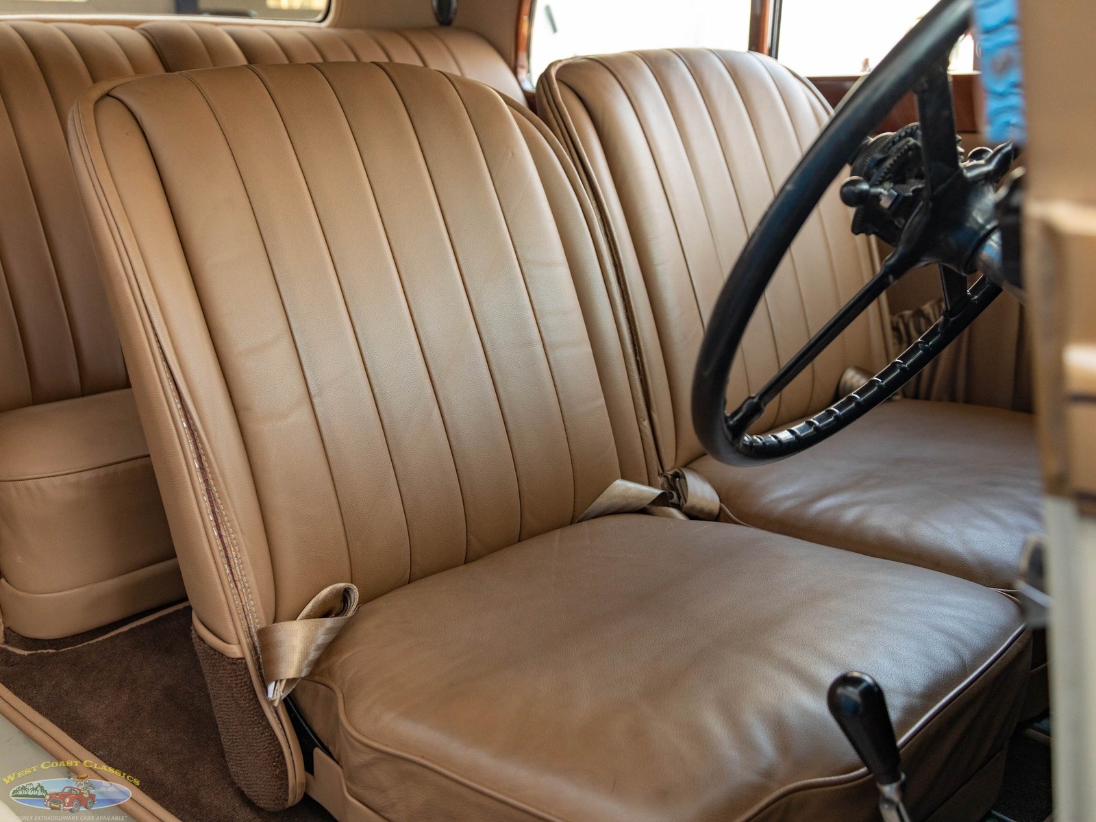 Rolls-Royce-2025-Coupe-by-Freestone-Webb-1935-2-Door-Coupe-23