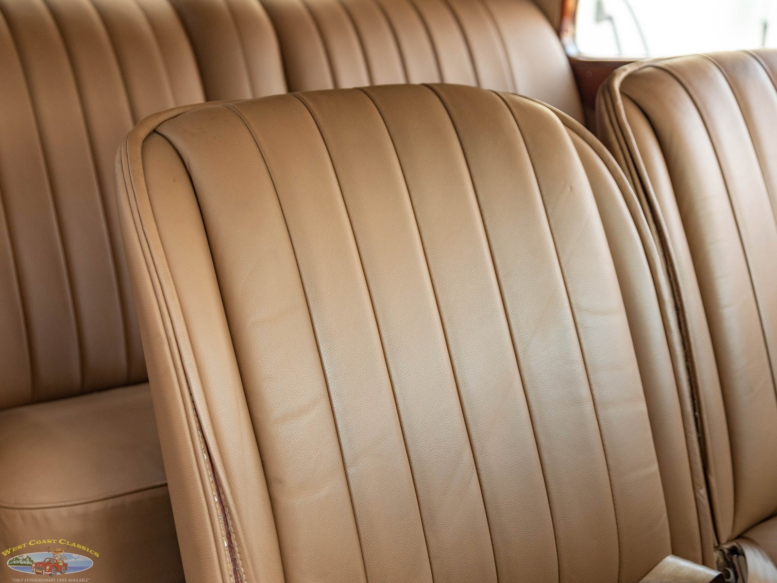 Rolls-Royce-2025-Coupe-by-Freestone-Webb-1935-2-Door-Coupe-25