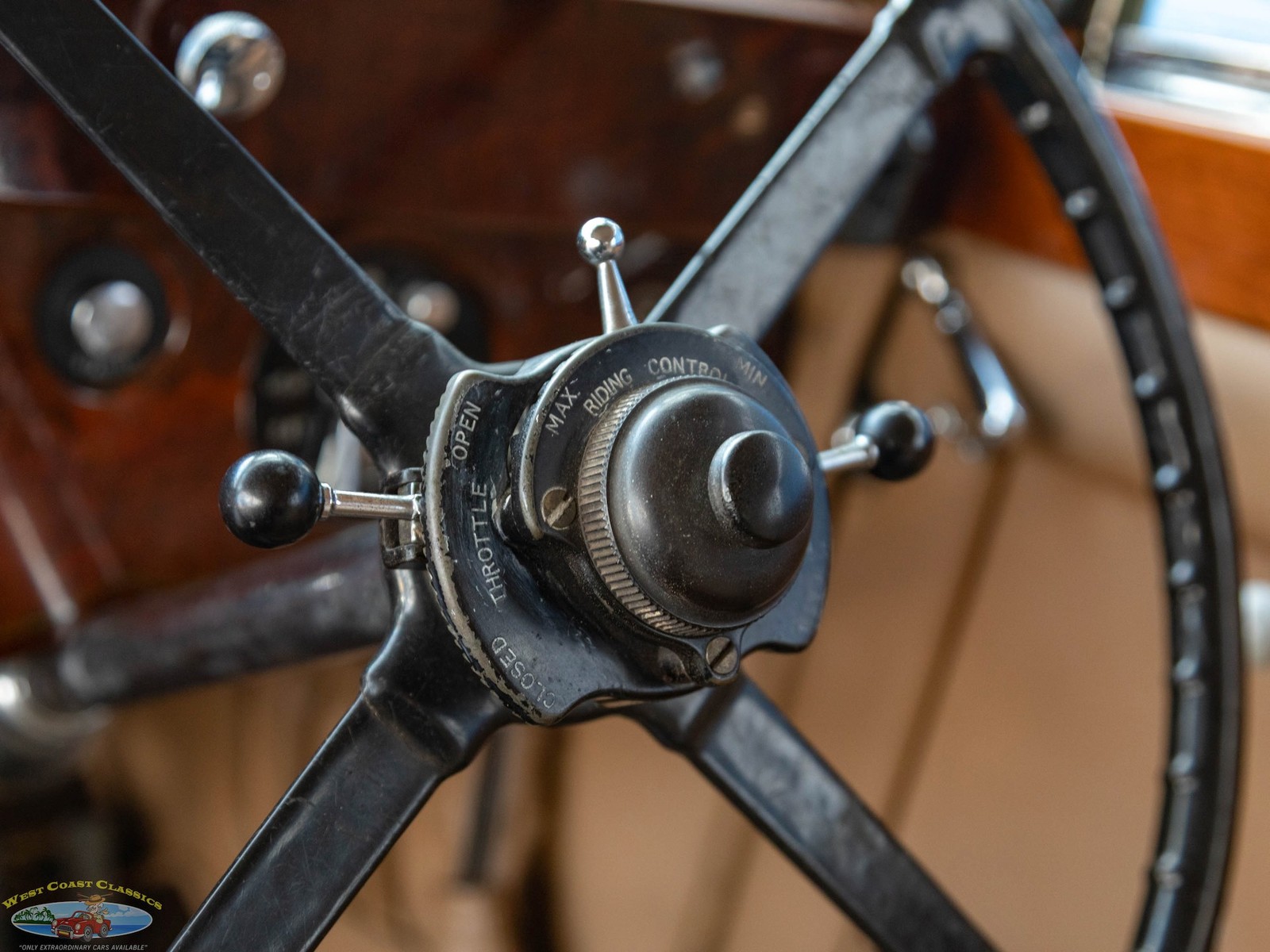 Rolls-Royce-2025-Coupe-by-Freestone-Webb-1935-2-Door-Coupe-36